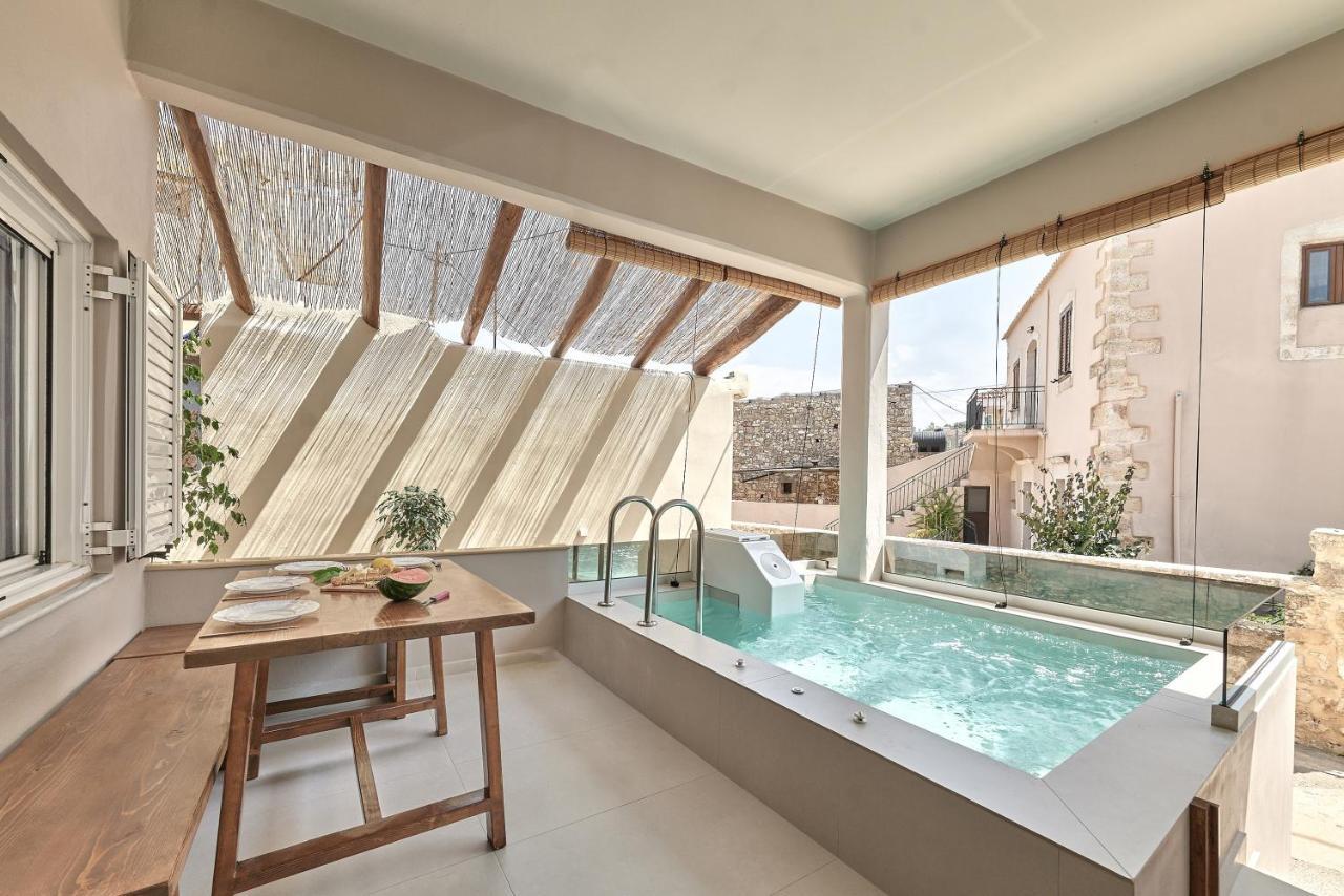 2 Bedroom Villa With Heated Swimming Pool-Spa Whirlpool-Bbq! Melidhónion Exteriör bild