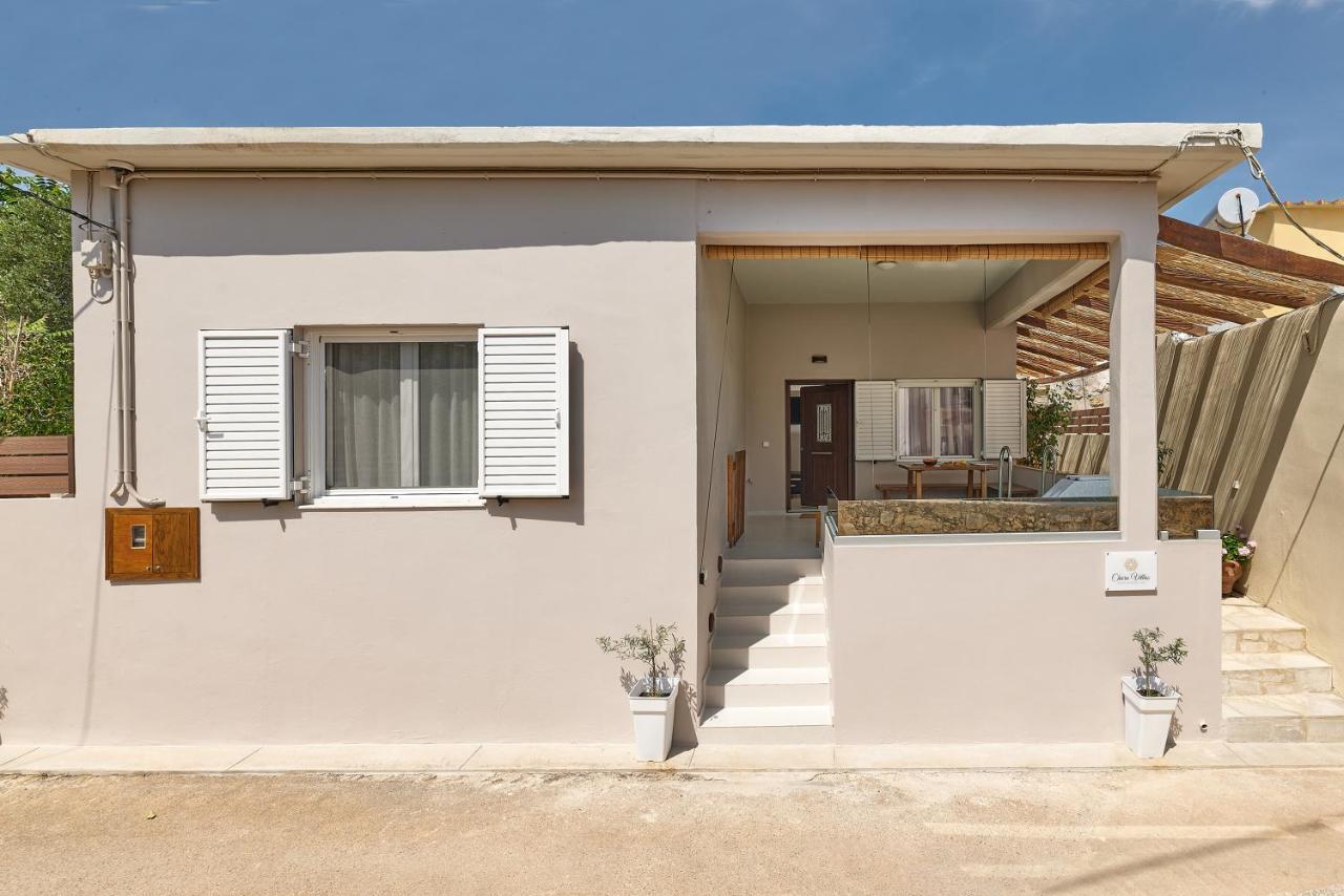 2 Bedroom Villa With Heated Swimming Pool-Spa Whirlpool-Bbq! Melidhónion Exteriör bild